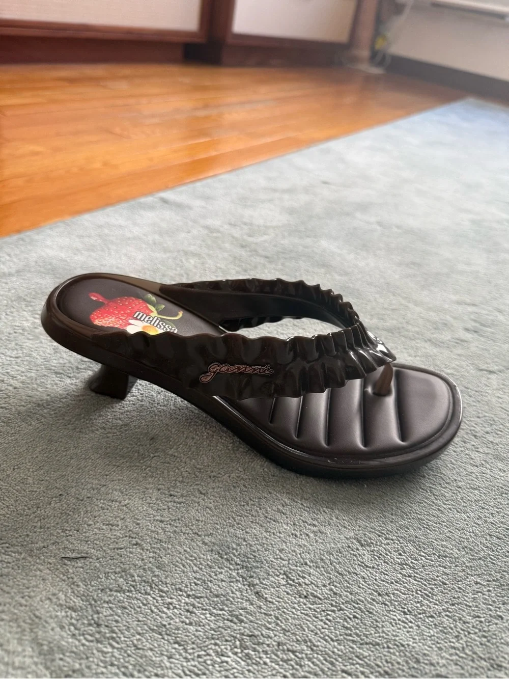 Ganni Black Glossy Ruffled Jelly Thong Sandals